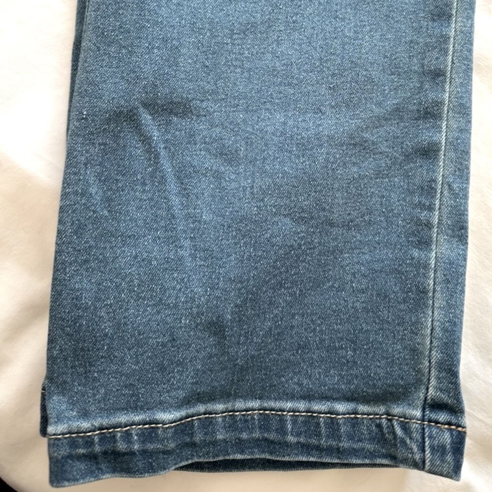 Jeans - Picture 5 of 6